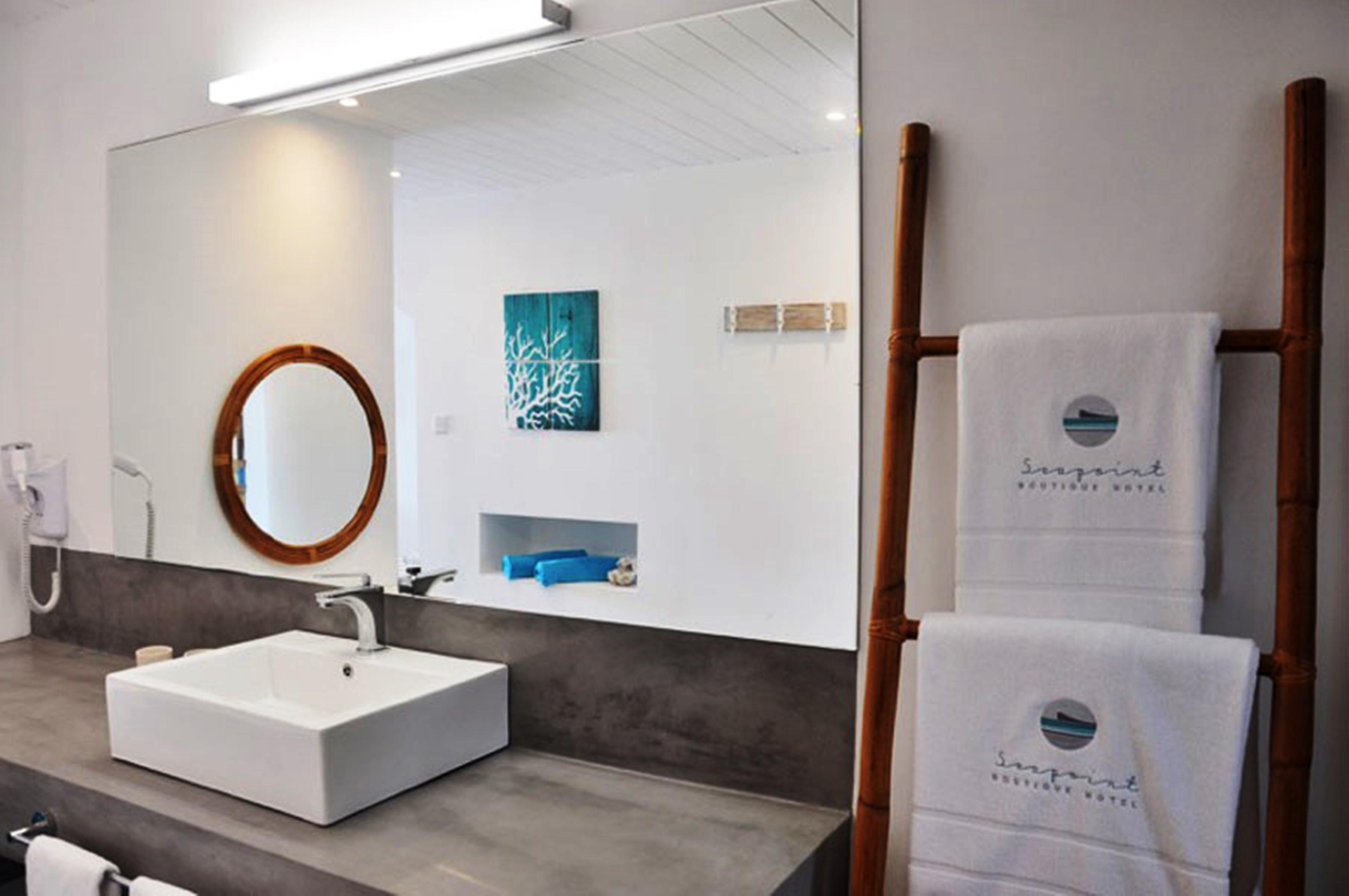 Seapoint Boutique Hotel (Adults Only) Pointe aux Canonniers Esterno foto