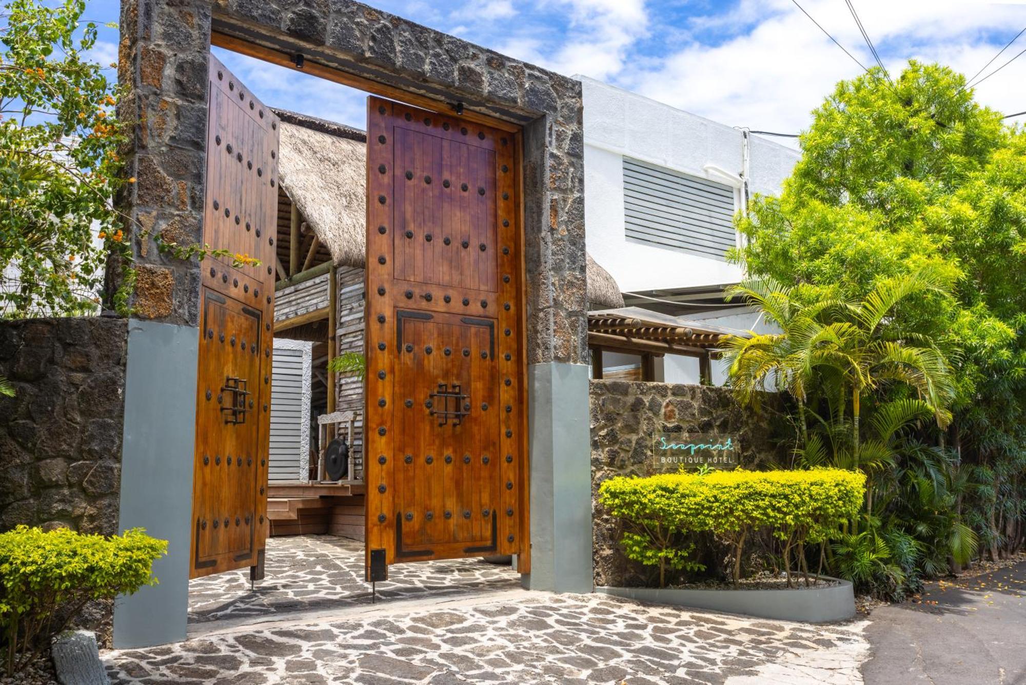 Seapoint Boutique Hotel (Adults Only) Pointe aux Canonniers Esterno foto