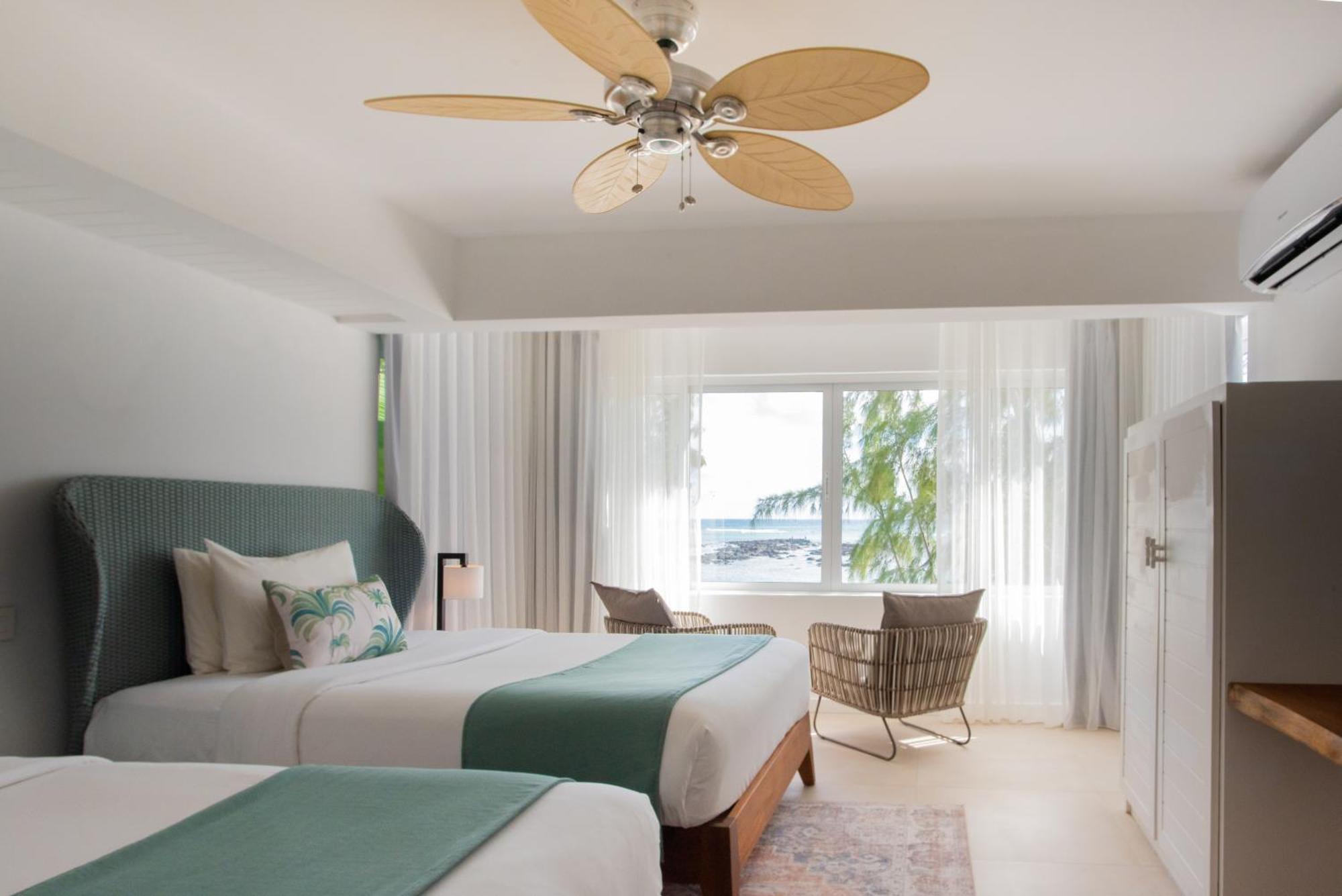 Seapoint Boutique Hotel (Adults Only) Pointe aux Canonniers Esterno foto