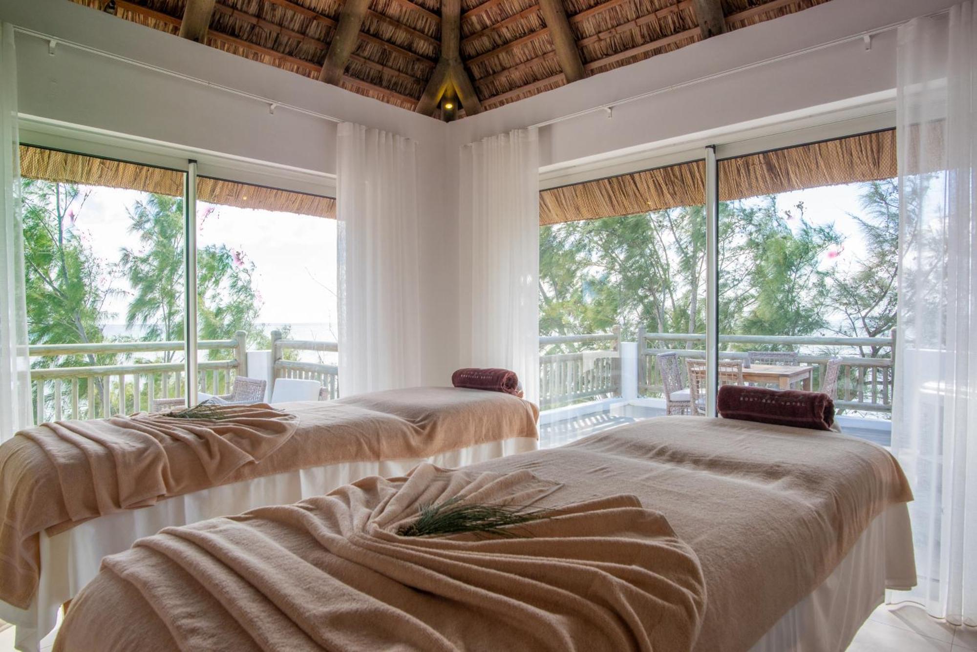 Seapoint Boutique Hotel (Adults Only) Pointe aux Canonniers Esterno foto
